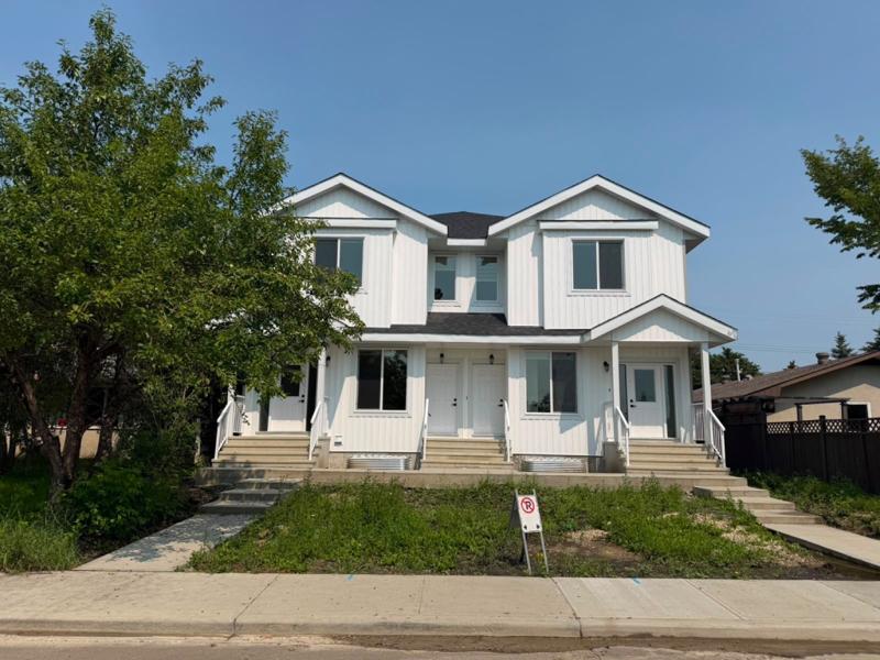 10506-10510 52 Avenue NW